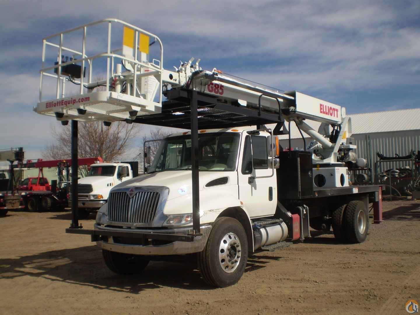 New Elliott HiReach G85R mounted to 2016 International 4300 Aerial Man Lifts Crane (Sold) in Colorado Crane Network image 6