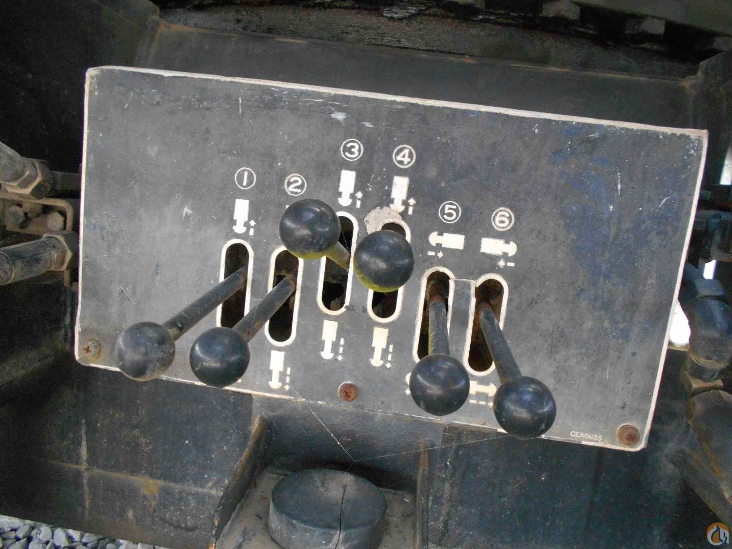 Link-Belt LS-218H 100 TON CAP CRANE Crawler Lattice Boom Crane (Sold) in Franklin Louisiana Crane Network image 6