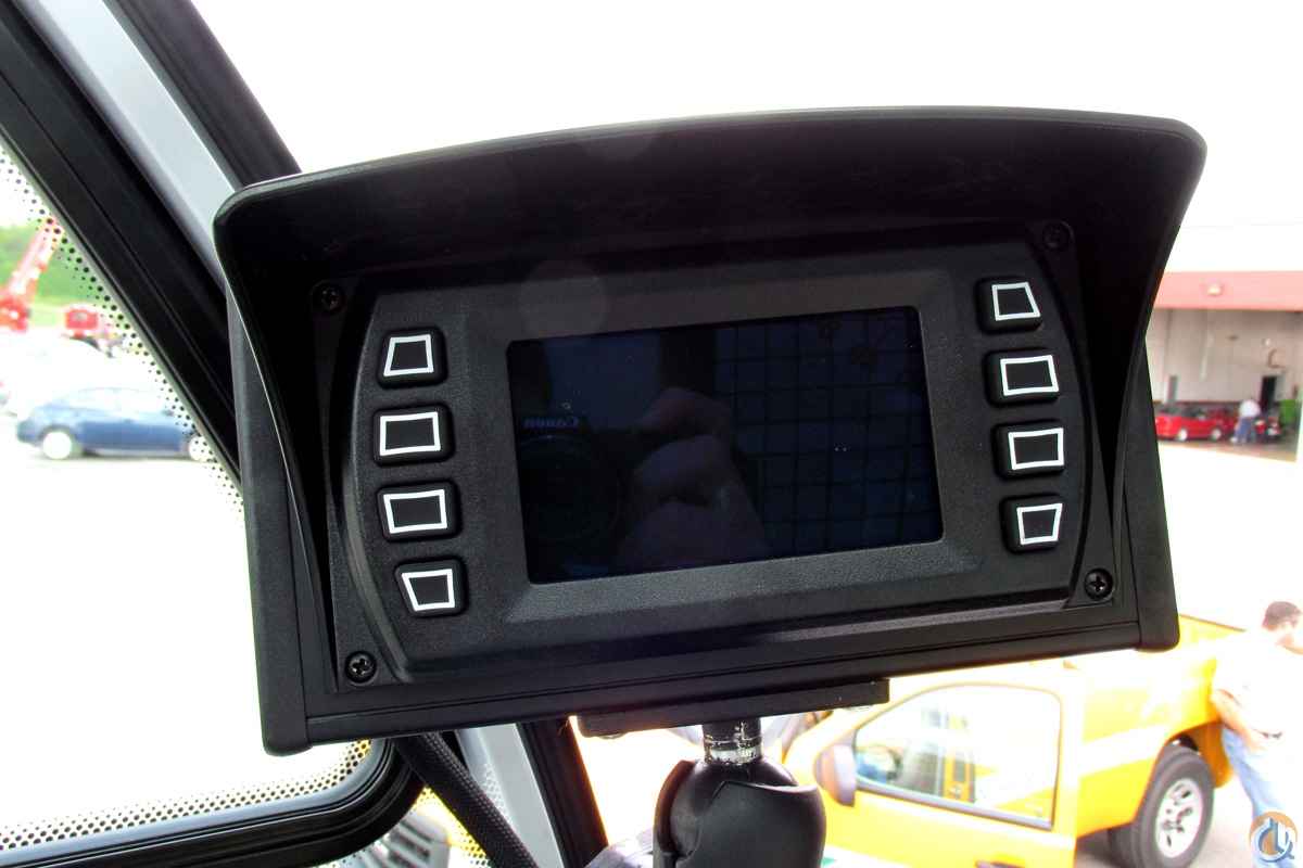 New 40 ton Manitex on Freightliner 114SD Tandem w/ pusher. 189' tip!!! Boom Truck Crane (Sold) in Milwaukee Wisconsin Crane Network image 6