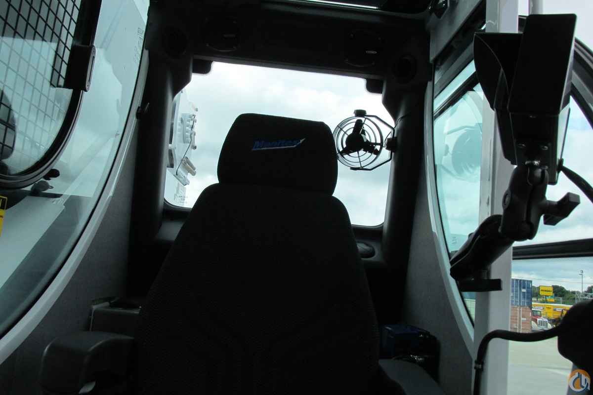 New 40 ton Manitex on Freightliner 114SD Tandem w/ pusher. 189' tip!!! Boom Truck Crane (Sold) in Milwaukee Wisconsin Crane Network image 5