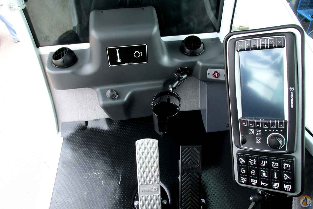 New 40 ton Manitex on Freightliner 114SD Tandem w/ pusher. 189' tip!!! Boom Truck Crane (Sold) in Milwaukee Wisconsin Crane Network image 7