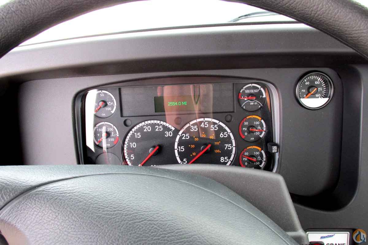 New 40 ton Manitex on Freightliner 114SD Tandem w/ pusher. 189' tip!!! Boom Truck Crane (Sold) in Milwaukee Wisconsin Crane Network image 8