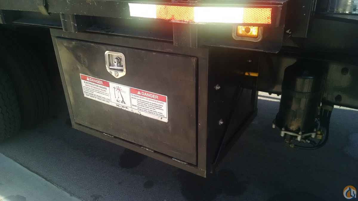 Used 113' Working Height National. CLEAN!!!! Boom Truck Crane (Sold) in Salt Lake City Utah Crane Network image 6