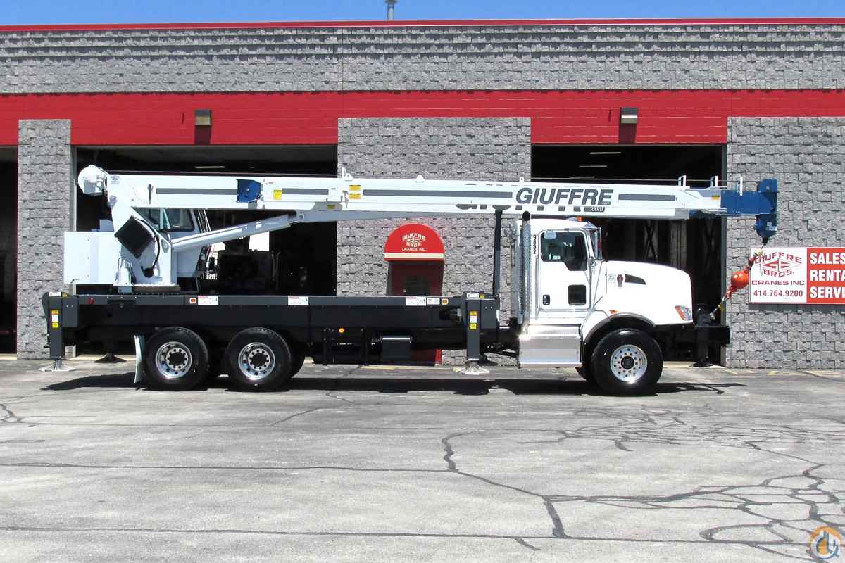 Brand new 30 Ton Manitex with swing cab on Kenworth 350HP truck!! Boom Truck Crane (Sold) in Salt Lake City Utah Crane Network image 7