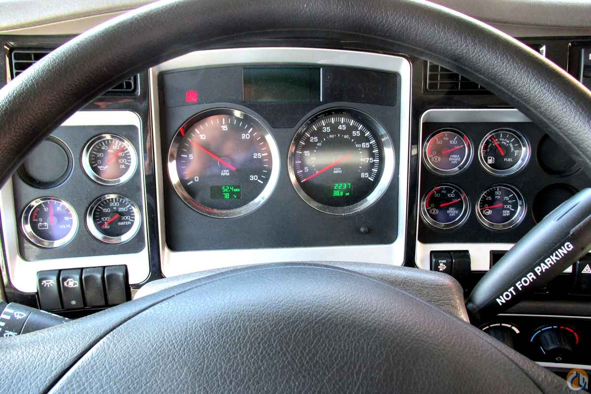 NEW TEREX BT28106 CRANE ON BEAUTIFUL KENWORTH TRUCK!!! Boom Truck Crane (Sold) in Milwaukee Wisconsin Crane Network image 14