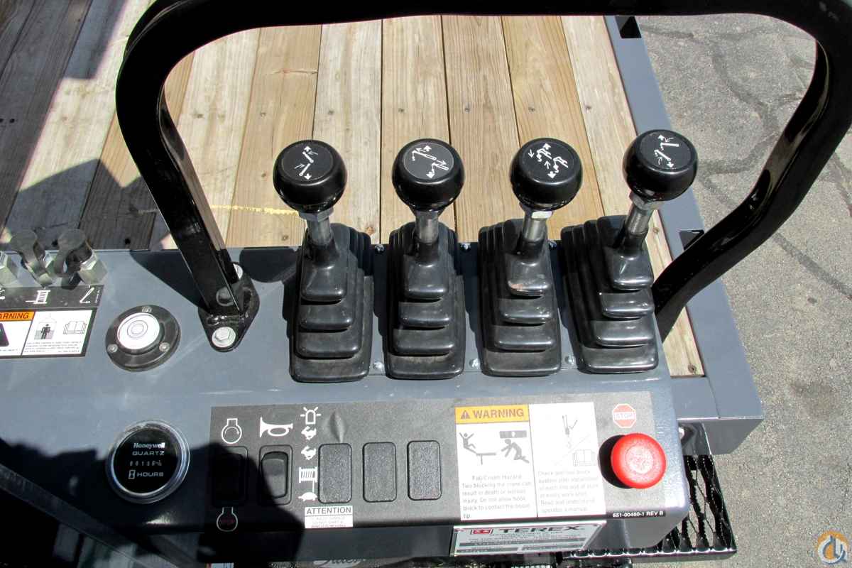 NEW TEREX BT28106 CRANE ON BEAUTIFUL KENWORTH TRUCK!!! Boom Truck Crane (Sold) in Milwaukee Wisconsin Crane Network image 13