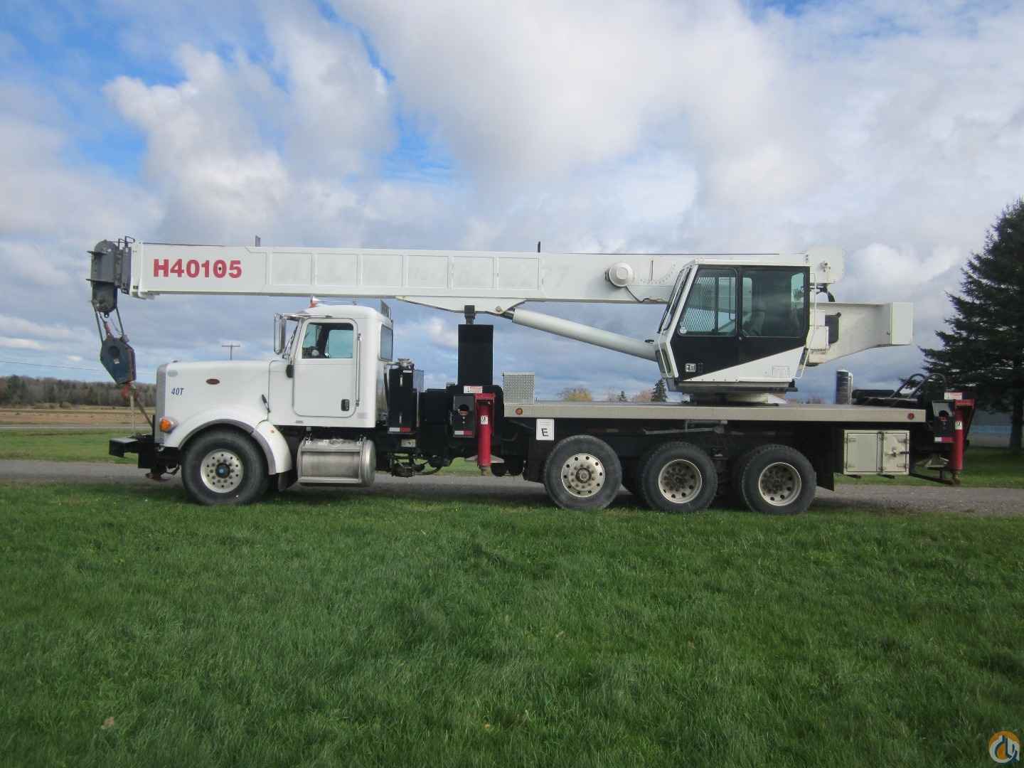 40105R Boom Truck Crane (Sold) in Quebec Canada Crane Network image 4