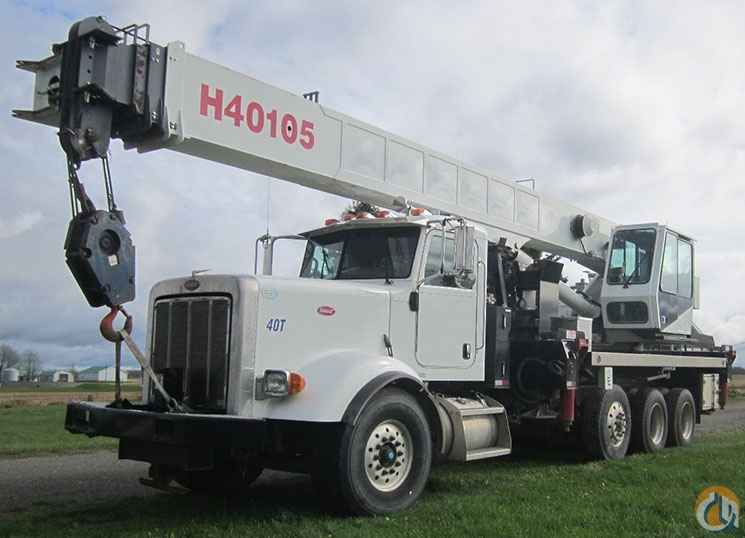 40105R Boom Truck Crane (Sold) in Quebec Canada Crane Network image 1
