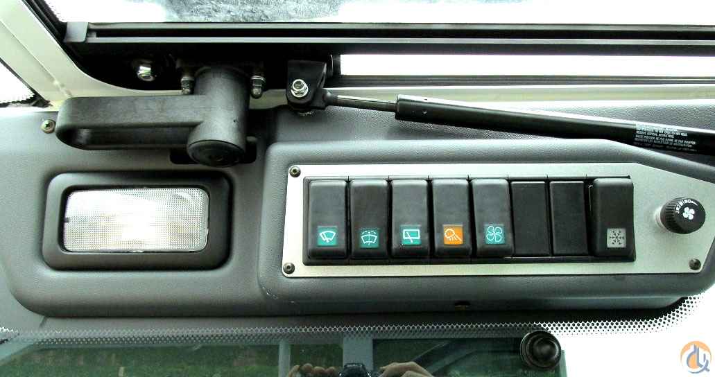 Manitex 40124 SHL Boom Truck Crane (Sold) in Milwaukee Wisconsin Crane Network image 21