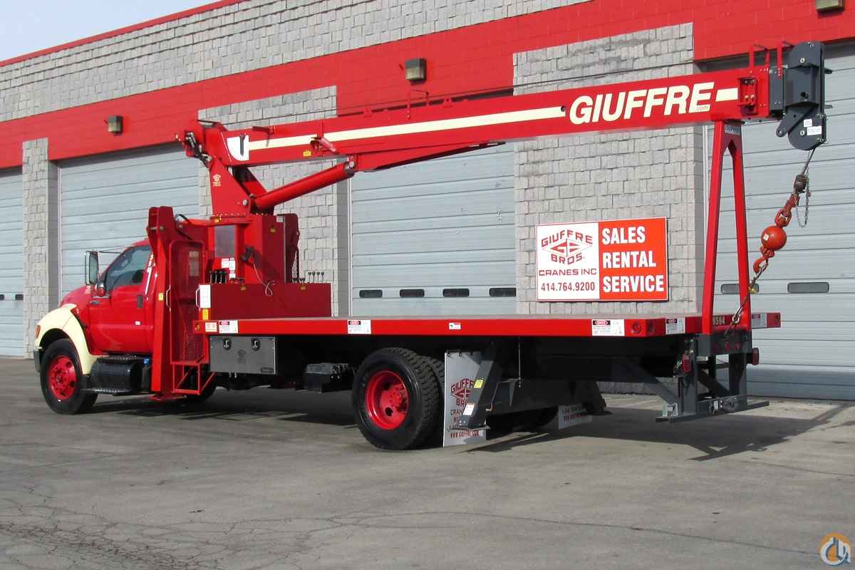 19 TON MANITEX 1970C ON FORD F750 TRUCK. 70 FOOT BOOM, 80 FT TIP HEIGHT! Boom Truck Crane (Sold) in Milwaukee Wisconsin Crane Network image 10