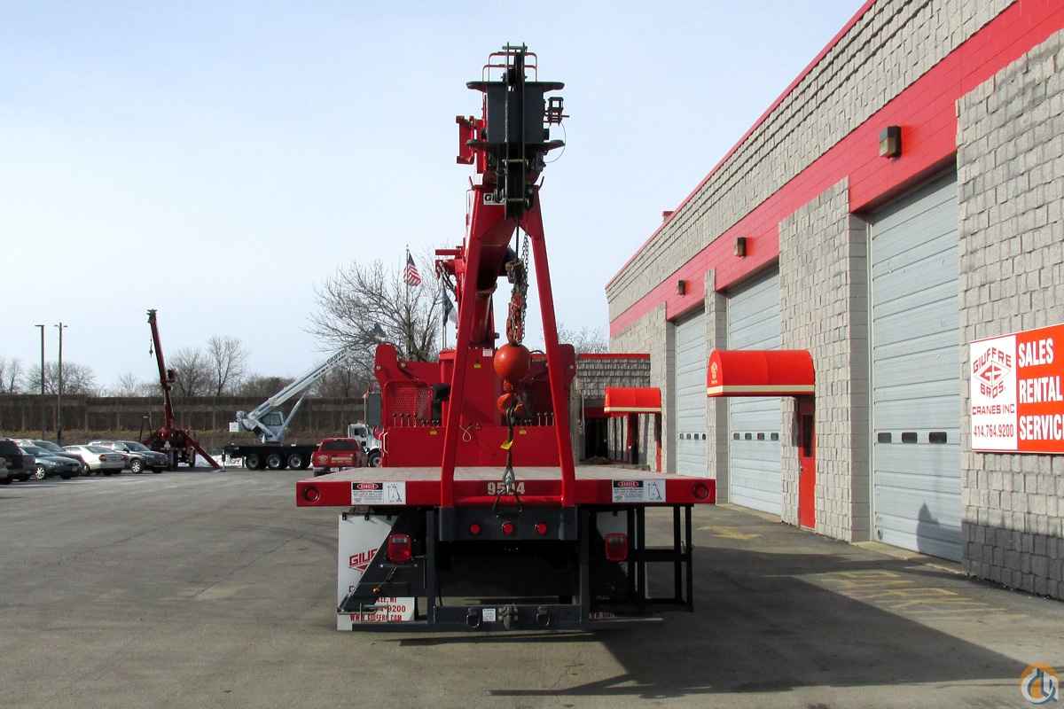 19 TON MANITEX 1970C ON FORD F750 TRUCK. 70 FOOT BOOM, 80 FT TIP HEIGHT! Boom Truck Crane (Sold) in Milwaukee Wisconsin Crane Network image 9