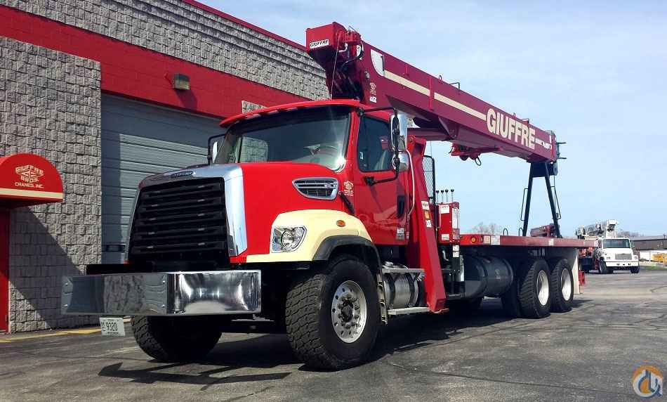 FOR RENT OR SALE: TEREX BT5092 25 TON ON 350HP FREIGHTLINER 108SD, 8LL TRANSMISSION Boom Truck Crane (Sold) in Milwaukee Wisconsin Crane Network image 2