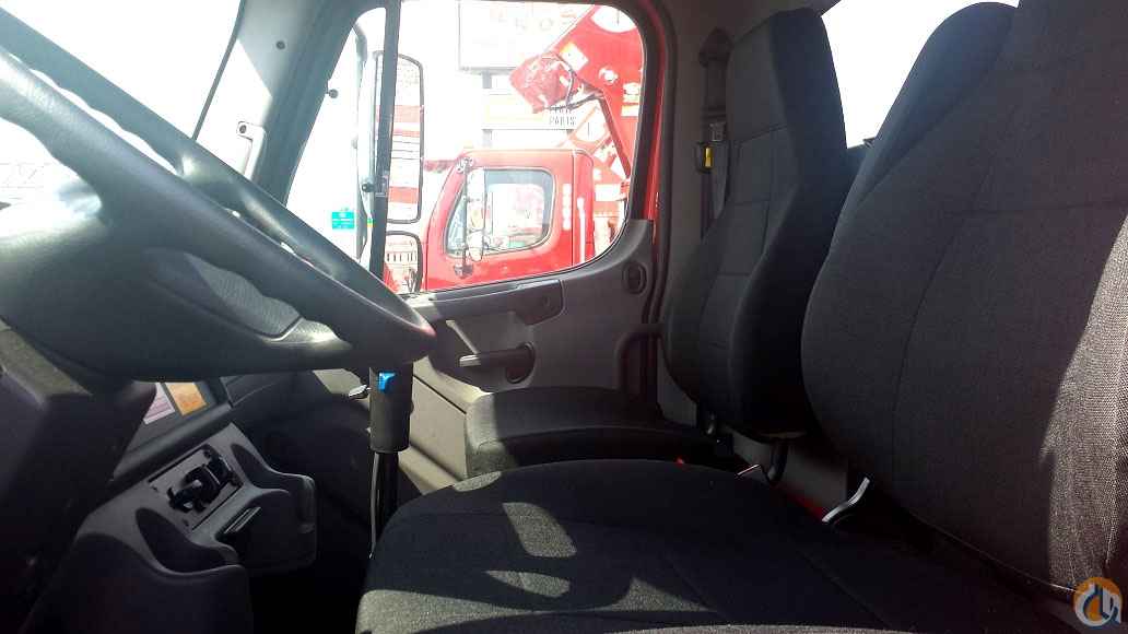 FOR RENT OR SALE: TEREX BT5092 25 TON ON 350HP FREIGHTLINER 108SD, 8LL TRANSMISSION Boom Truck Crane (Sold) in Milwaukee Wisconsin Crane Network image 10