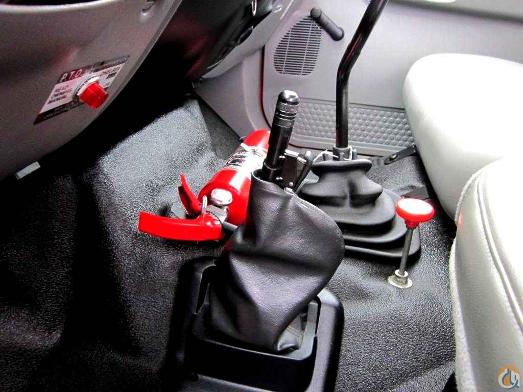 Terex BT 3470 Boom Truck Crane (Sold) in Milwaukee Wisconsin Crane Network image 10