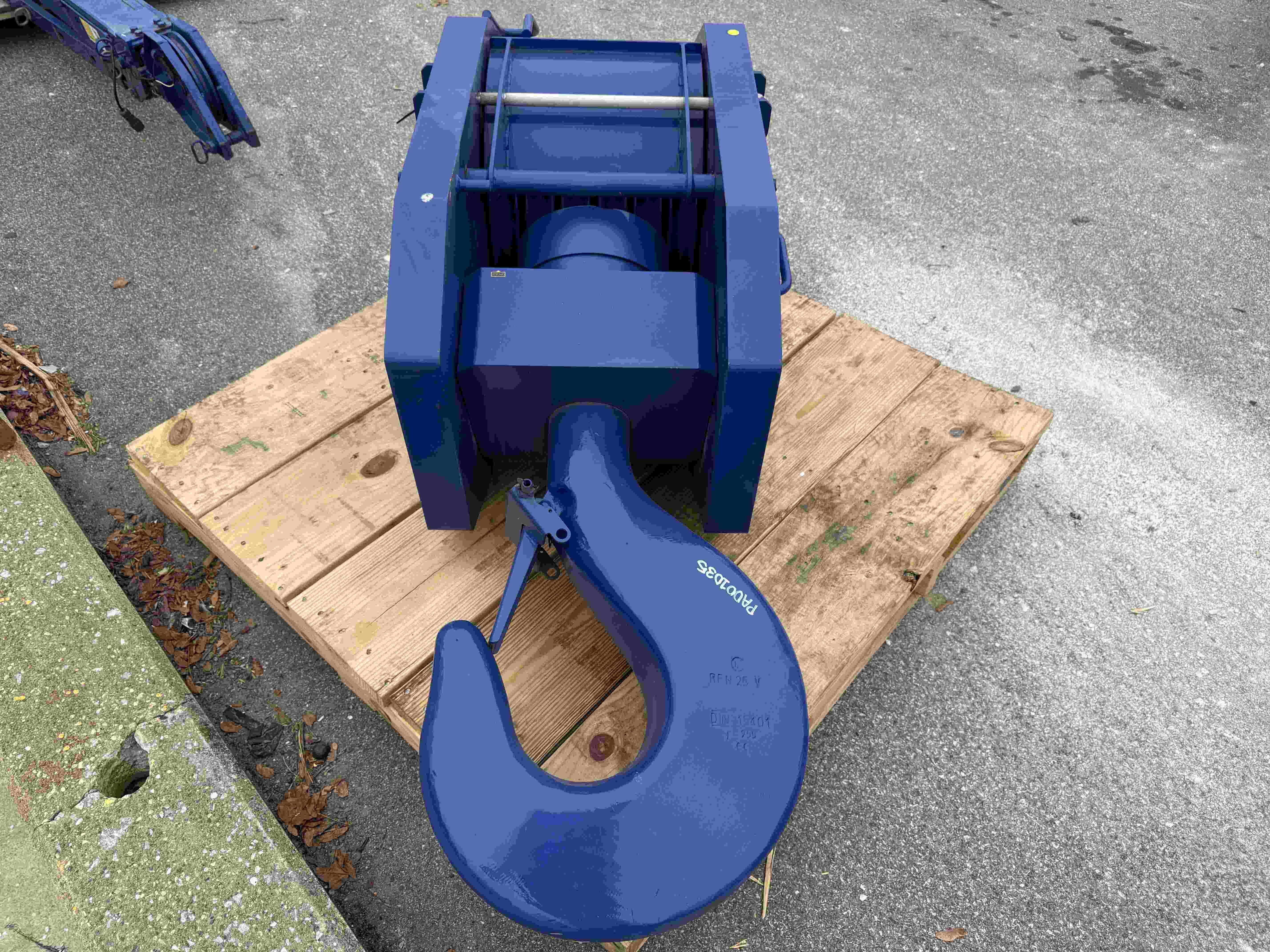 132T Tadano Hook Block Hook Block Part for Sale in Solon Ohio Crane Network image 4