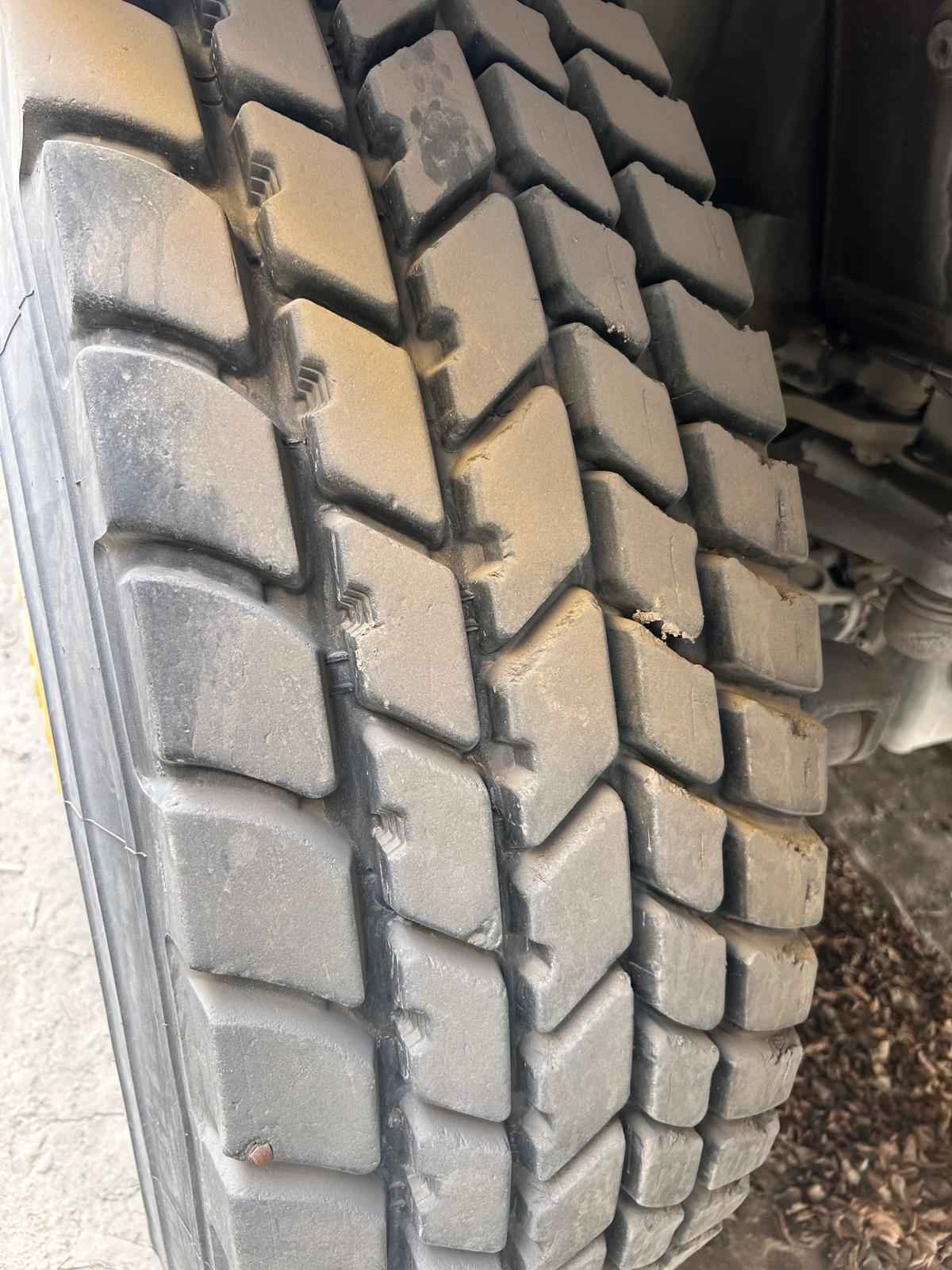 2021 Grove GMK3060L All Terrain Crane for Sale in Dubai United Arab Emirates Crane Network image 3