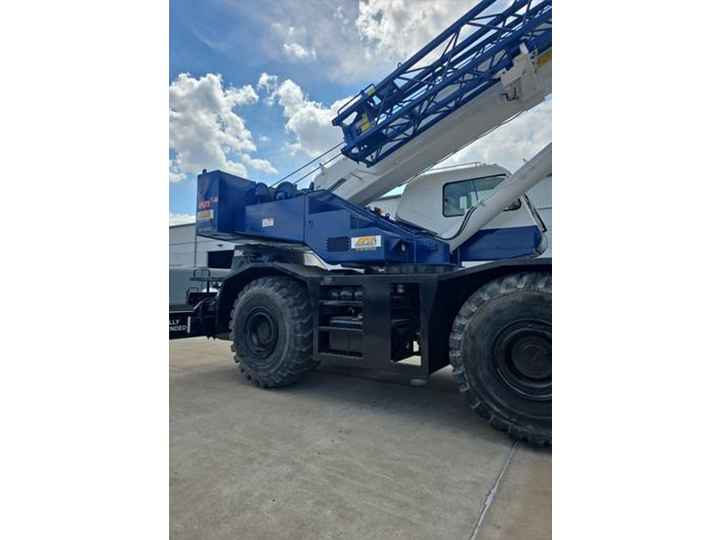 2009 Tadano GR-800XL-1 Rough Terrain Crane for Sale or Rent in Houston Texas Crane Network image 3