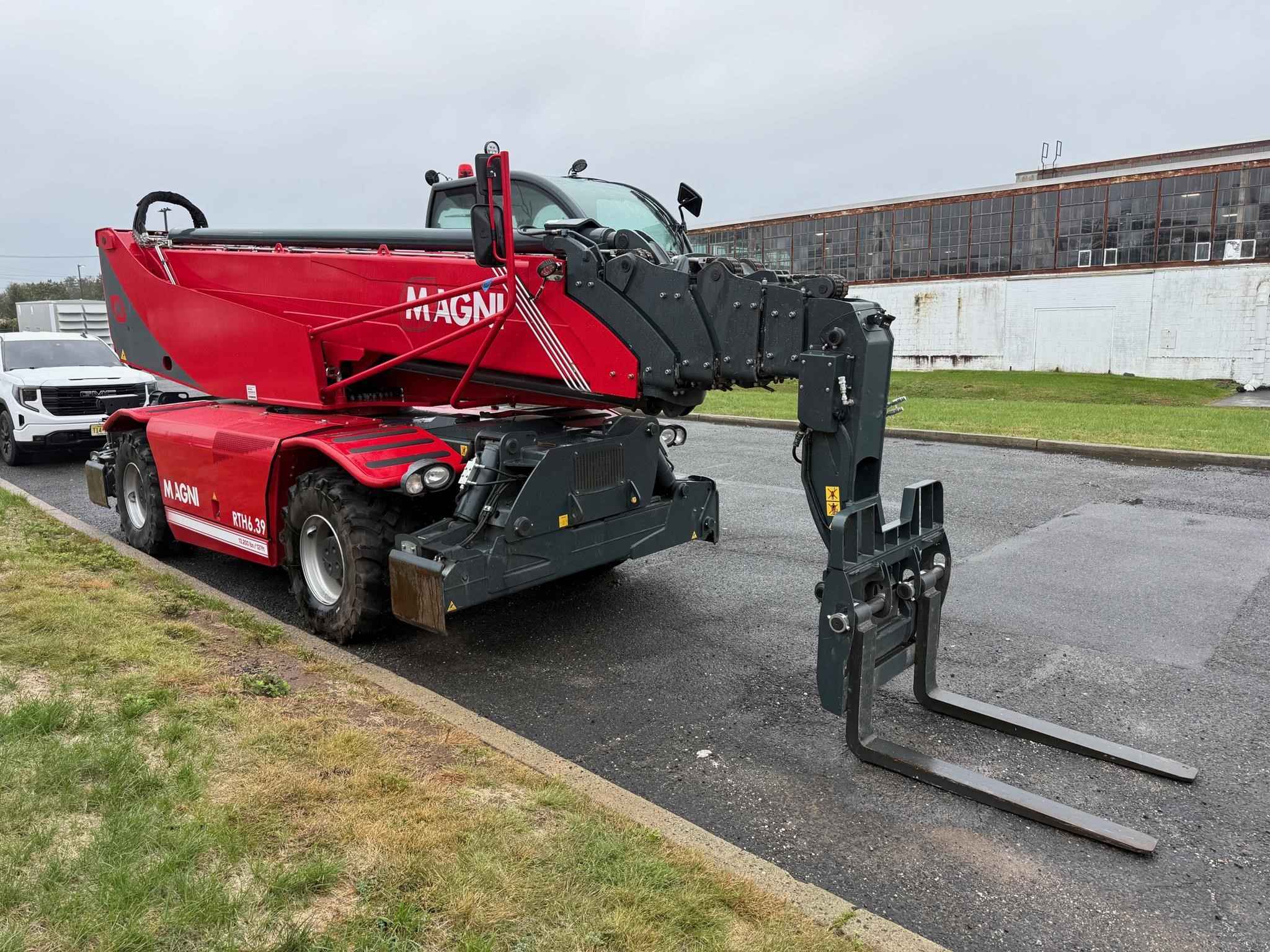 2023 MAGNI RTH6.39 undefined Crane for Sale in Bridgewater New Jersey Crane Network image 1