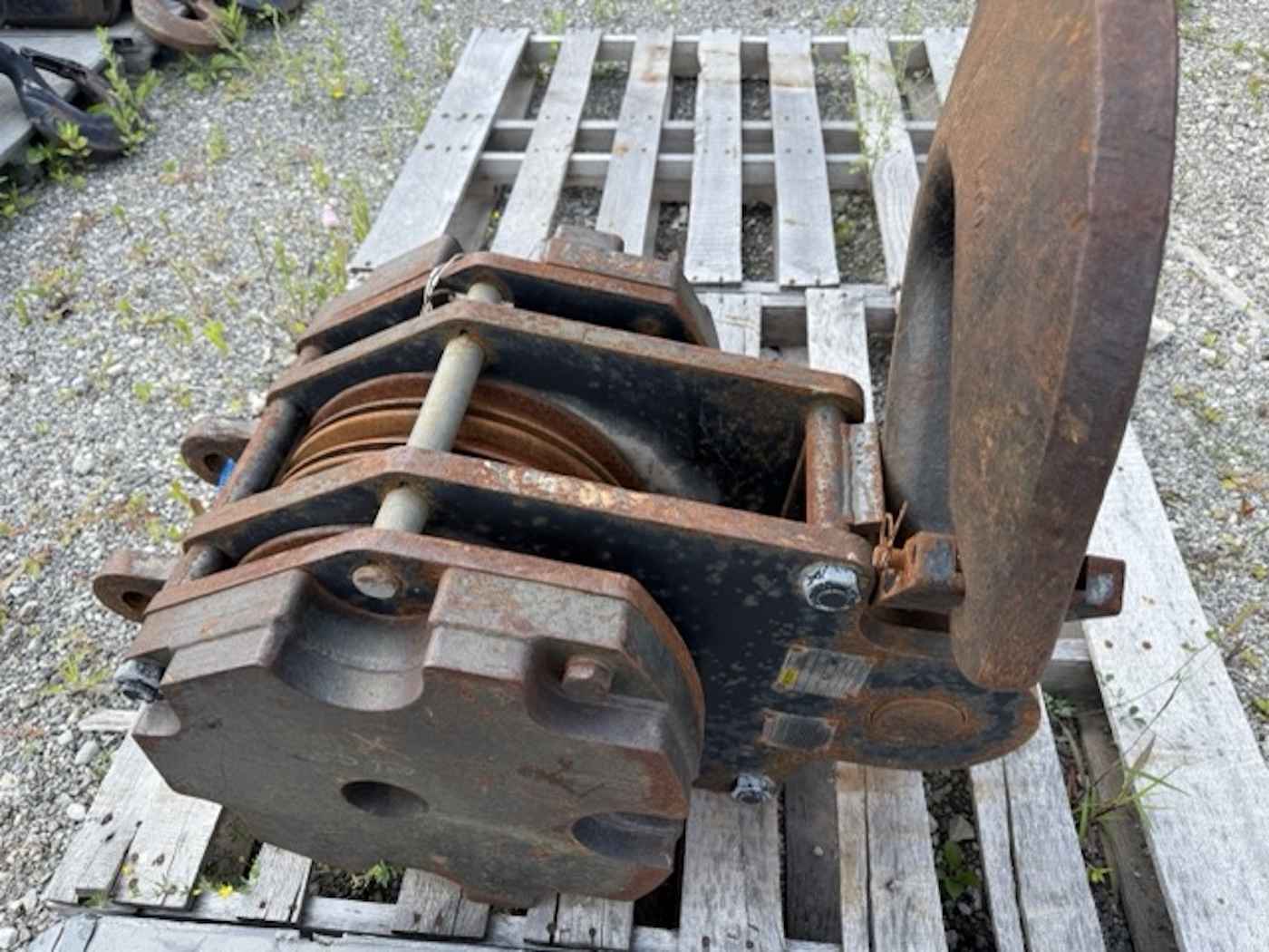 Johnson Headblock 50 Ton Quick Reeving Hook Block – 5 Sheave, 5/8" (16mm) Wire Rope Hook Block Part for Sale in Cleveland Ohio Crane Network image 2