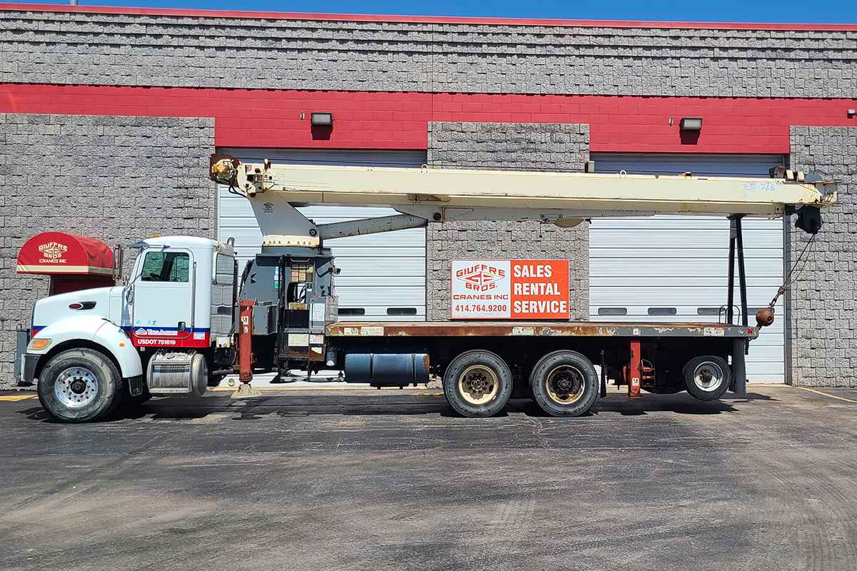 2006 Terex RS 70100 Boom Truck Crane for Sale in Milwaukee Wisconsin Crane Network image 2