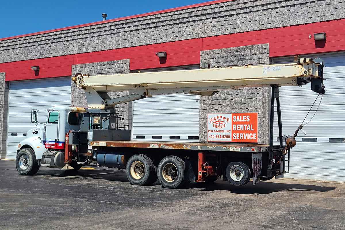 2006 Terex RS 70100 Boom Truck Crane for Sale in Milwaukee Wisconsin Crane Network image 4