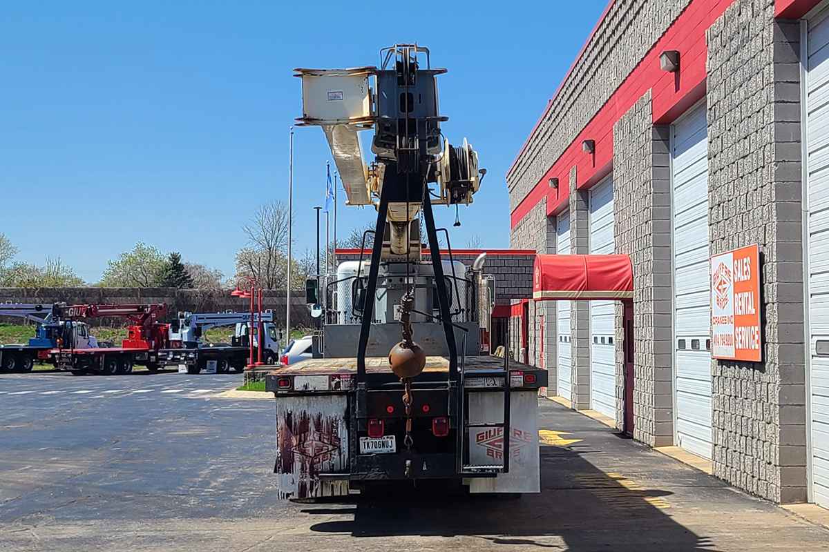 2006 Terex RS 70100 Boom Truck Crane for Sale in Milwaukee Wisconsin Crane Network image 7