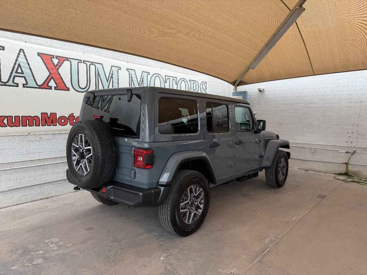 2026 Jeep Wrangler - Image 5
