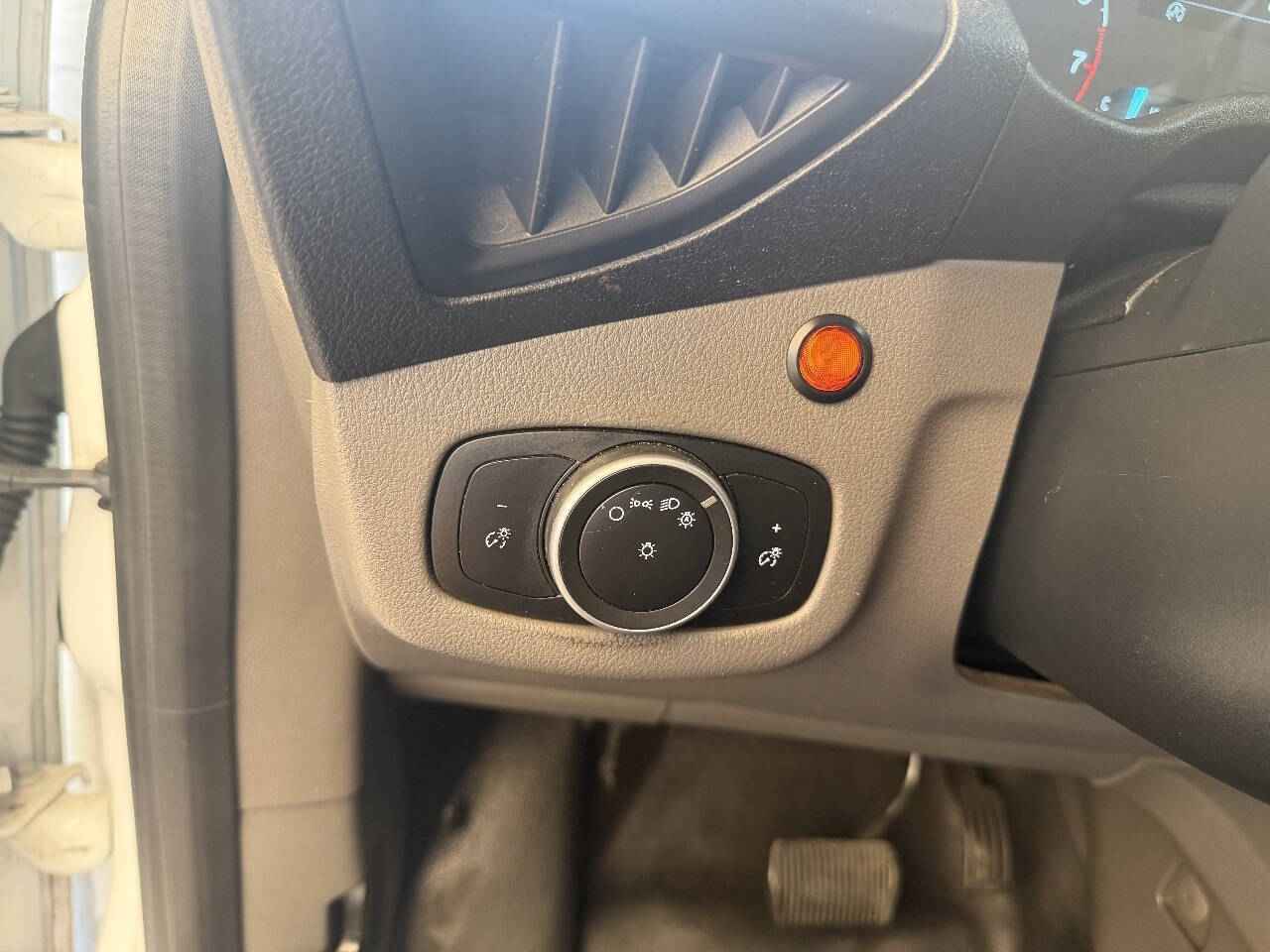 2021 Ford Transit Connect - Image 14