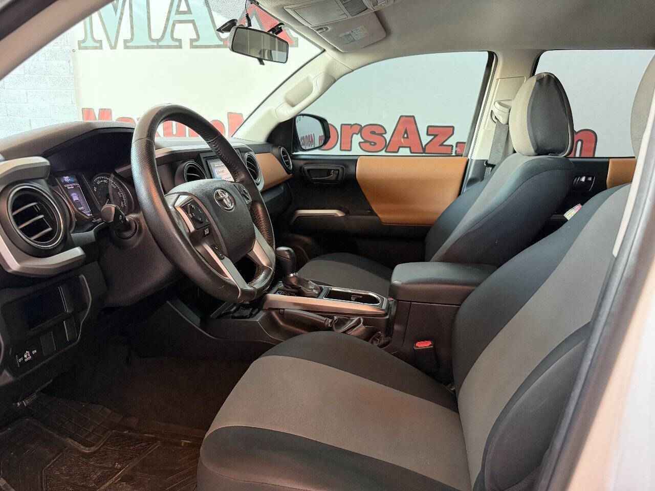 2017 Toyota Tacoma - Image 9
