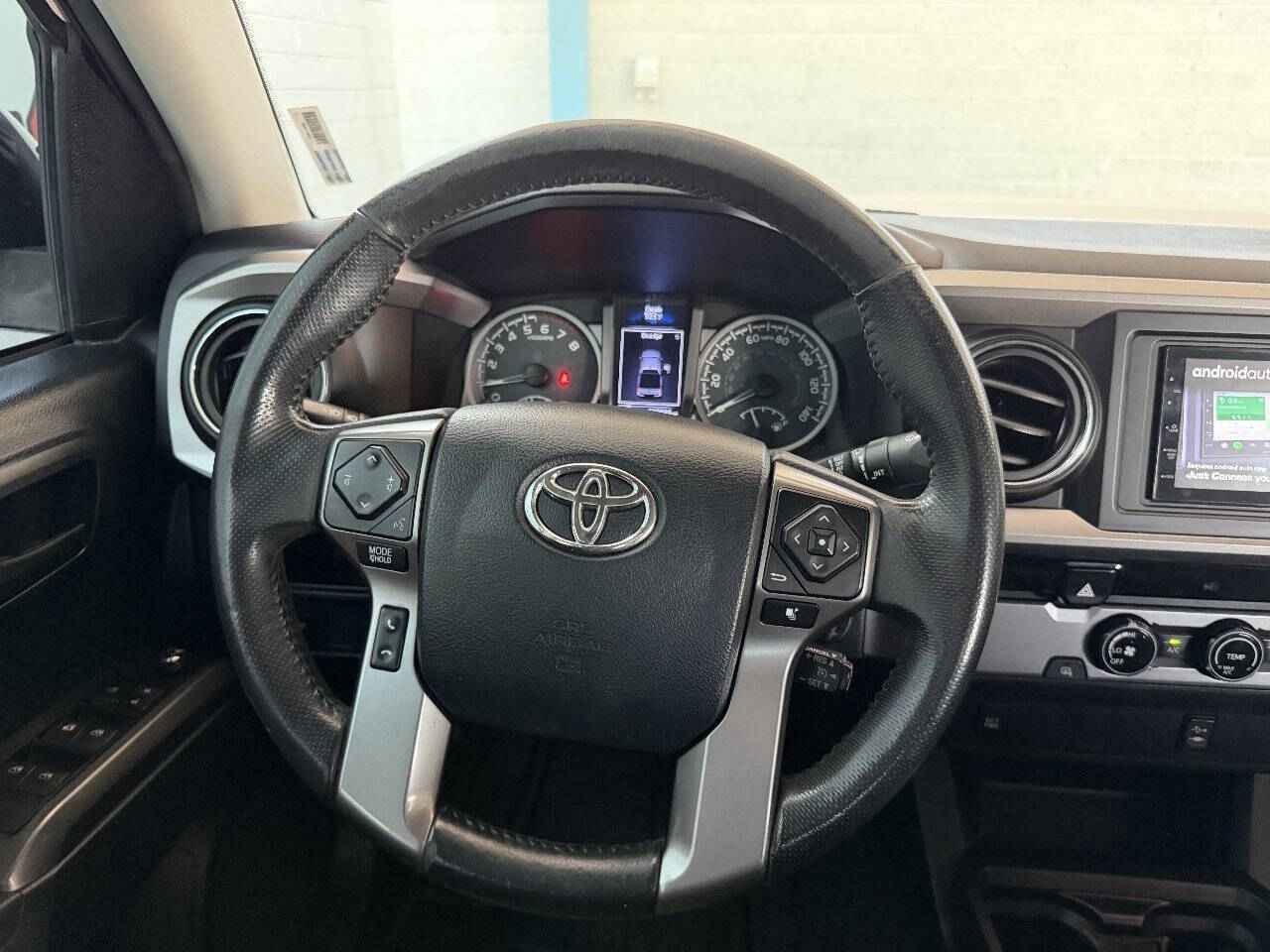 2017 Toyota Tacoma - Image 11
