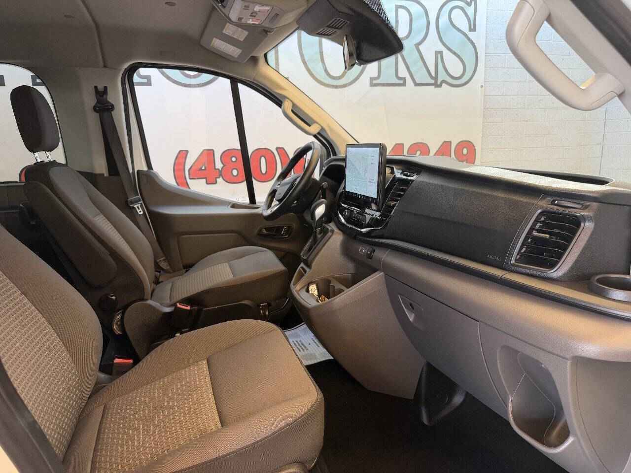 2026 Ford Transit - Image 15