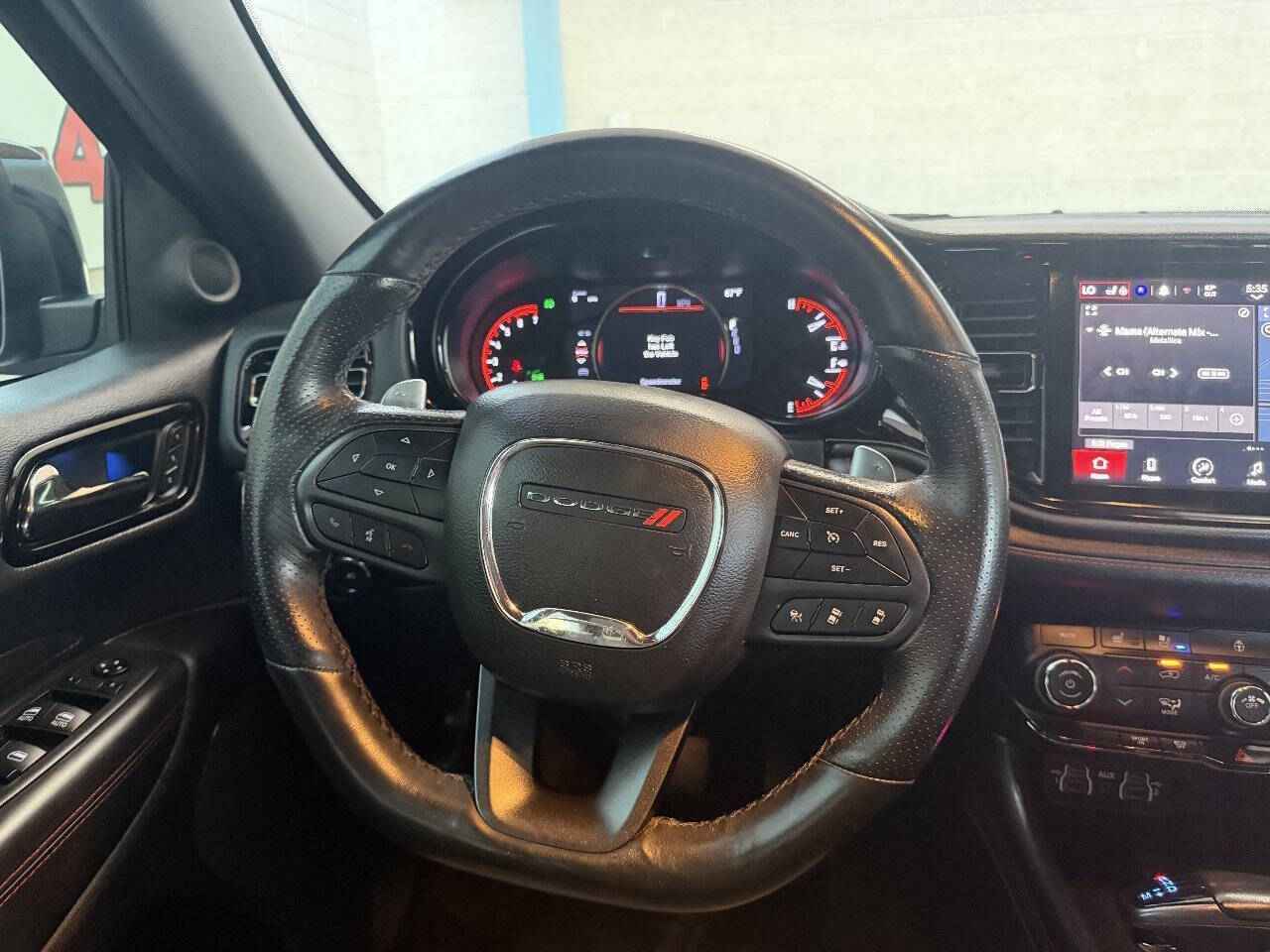 2023 Dodge Durango - Image 10