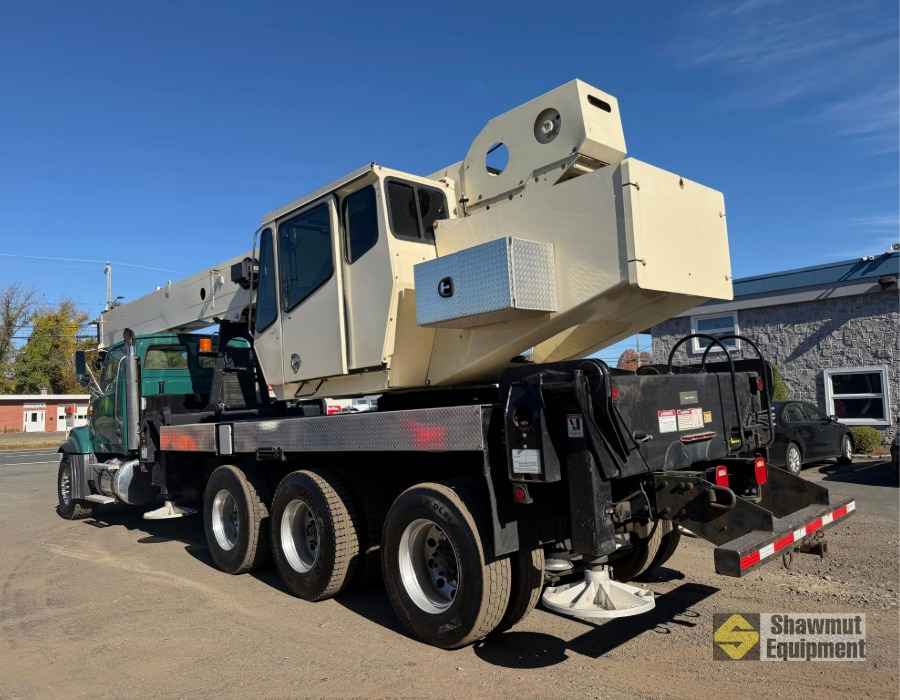 2009 NATIONAL Boom Equipment for Sale or Rent in Manchester Connecticut Crane Network image 1