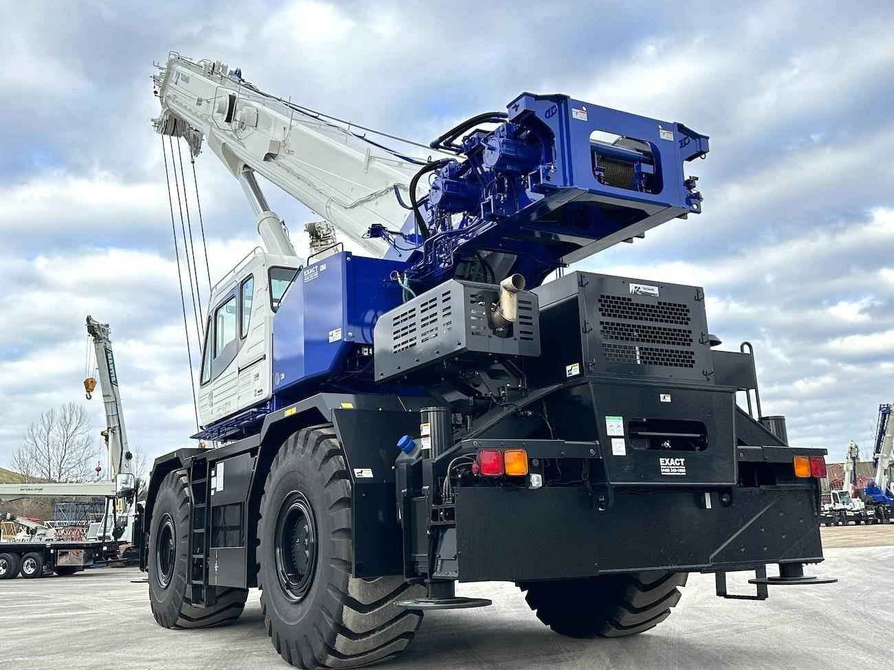 Tadano GR-1000XL-4 Rough Terrain Crane for Sale or Rent in Lowell Michigan Crane Network image 4