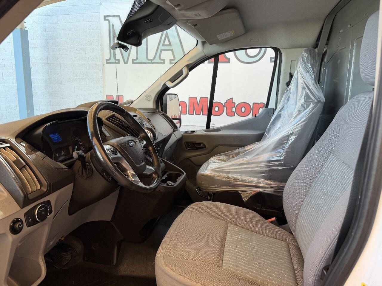 2017 Ford Transit - Image 7